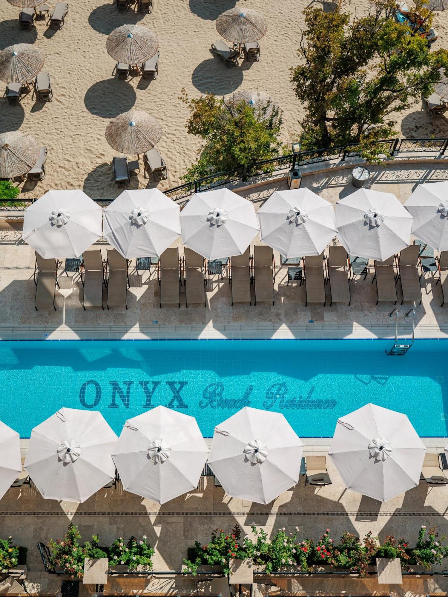 Onyx Beach Residence - Free Parking & Beach Access スヴェティ・ヴラス エクステリア 写真